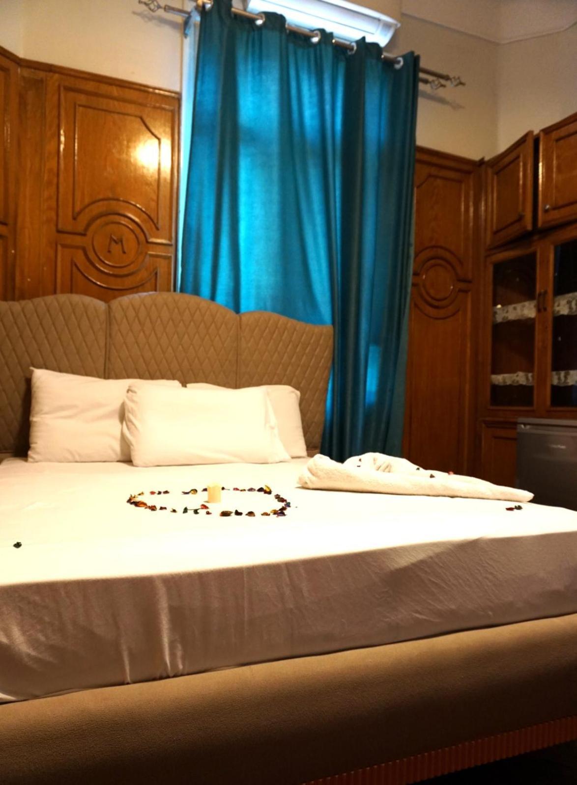 New Abdeen Palace بيت شباب *