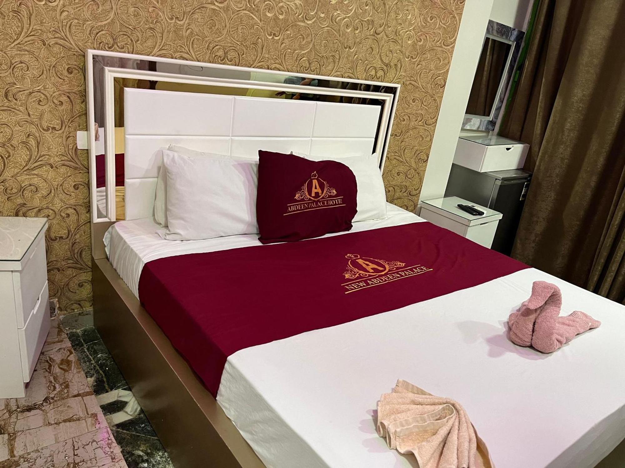 New Abdeen Palace Hostel *