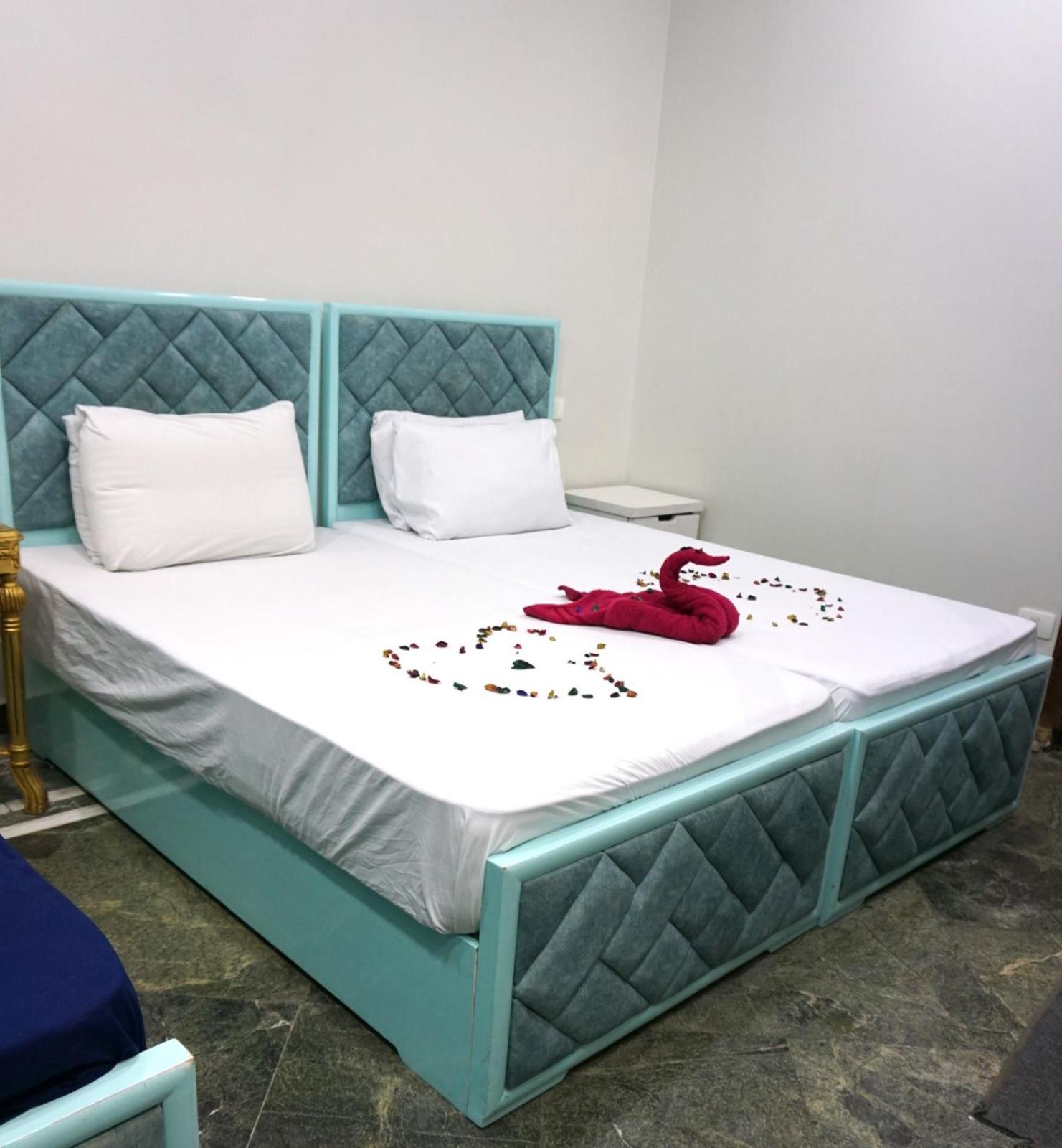 Hostel New Abdeen Palace Cairo